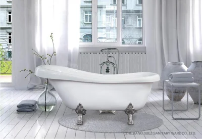 Tiger Clawfoot Freestanding Bath Tub, Attractive Overall Shaping Design, Brass